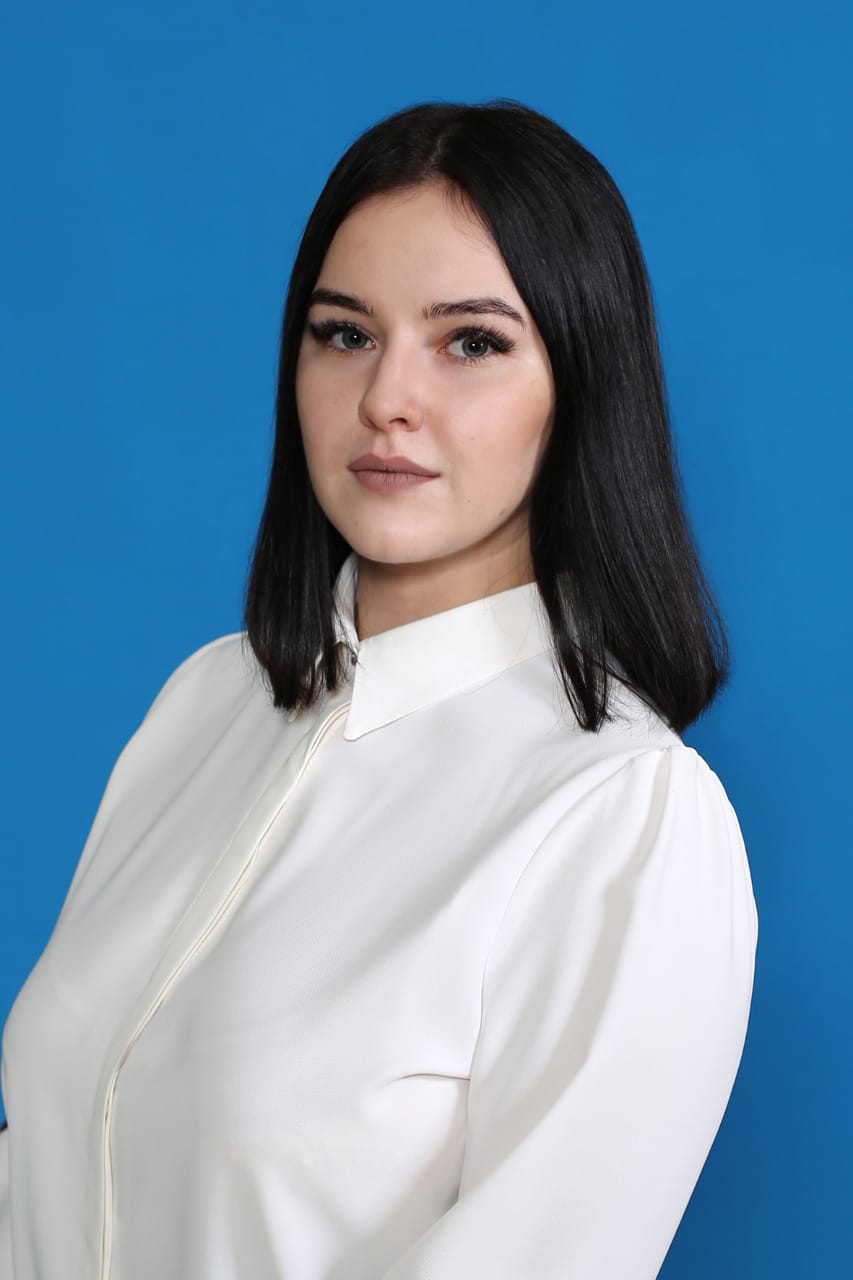 Жихарева Елена Валерьевна